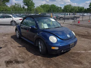 2003 Volkswagen Beetle GLS z VIN 3VWCK21Y93M309567, wystawiony jako IAAI lot #42342611 z przebiegiem 133 196 mil mil oraz . Historia ofert i sprzedaży dostępna na DreamBid. Obrazek 1.