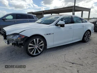 2018 Jaguar XJ with VIN SAJWA1C74J8W15533, listed as a Copart auction lot 74861673 with 46,399 mi miles. Bid and sale history available at carsss.com. Image 1.