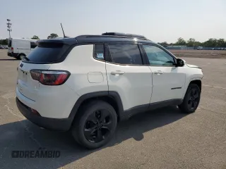 2018 Jeep Compass Latitude z VIN 3C4NJDBB3JT326243, wystawiony jako Copart lot #60688755 z przebiegiem 55 432 mil mil oraz Szkoda całkowita • Salvage title. Historia ofert i sprzedaży dostępna na DreamBid. Obrazek 3.
