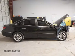 2008 Hyundai Azera Limited с VIN KMHFC46F08A318965, выставлен на аукционе IAAI как лот 42145858 с пробегом 190 533 миль миль и . История ставок и продаж доступна на DreamBid. Изображение 13.