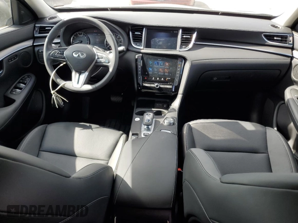 2024 Infiniti QX50 Luxe z VIN 3PCAJ5BA6RF105774, wystawiony jako Copart lot #44301445 z przebiegiem 2 532 mil mil oraz Szkoda całkowita • Salvage title. Historia ofert i sprzedaży dostępna na DreamBid. Obrazek 8.