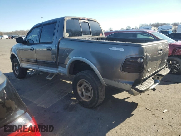 2002 Ford F-150 XLT with VIN 1FTRW08L62KB73629, listed as a Copart auction lot 83571304 with 201,816 mi miles and Salvage Title. Bid and sale history available at carsss.com. Image 2.