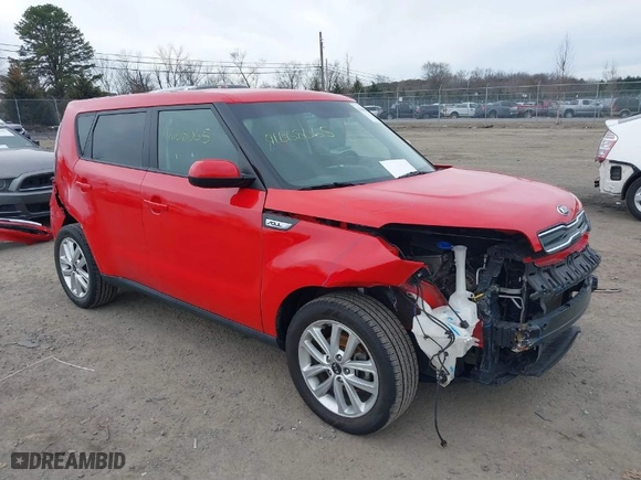 2019 Kia Soul + with VIN KNDJP3A58K7015495, listed as a IAAI auction lot 41668065 with 93,862 mi miles. Bid and sale history available at carsss.com. Image 1.