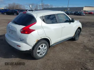 2013 Nissan Juke SL z VIN JN8AF5MVXDT209695, wystawiony jako IAAI lot #41956166 z przebiegiem 140 791 mil mil oraz . Historia ofert i sprzedaży dostępna na DreamBid. Obrazek 4.