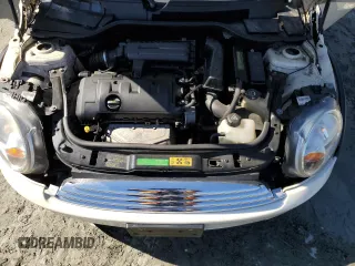 2008 MINI Hardtop with VIN WMWMF33508TT66699, listed as a Copart auction lot 48233985 with 88,817 mi miles and Salvage Title. Bid and sale history available at DreamBid. Image 11.