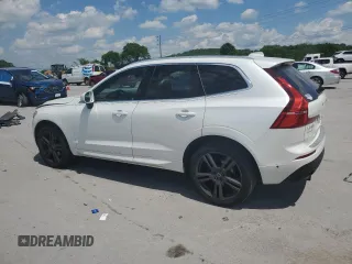 2018 Volvo XC60 Momentum with VIN YV4102RK3J1028422, listed as a Copart auction lot 54896185 with Not Provided miles and Salvage Title. Bid and sale history available at DreamBid. Image 2.