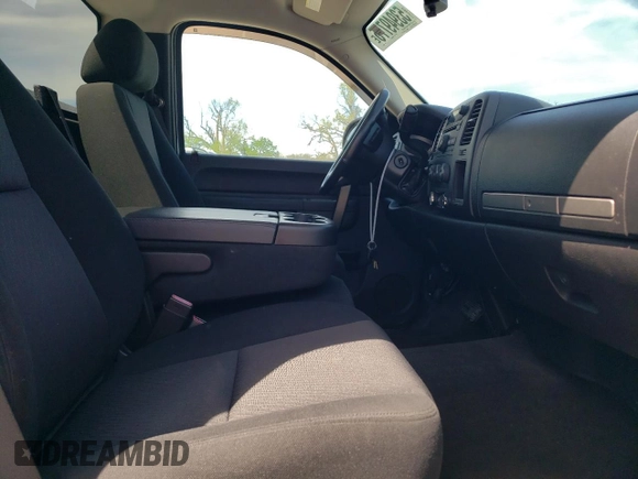 2010 Chevrolet Silverado 1500 with VIN 1GCPCSE04AZ198878, listed as a Copart auction lot 53949775 with 95,415 mi miles and Non Repairable. Bid and sale history available at DreamBid. Image 10.
