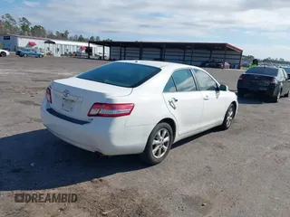 2011 Toyota Camry LE with VIN 4T1BF3EK5BU590299, listed as a IAAI auction lot 41451490 with 308,605 mi miles. Bid and sale history available at carsss.com. Image 4.