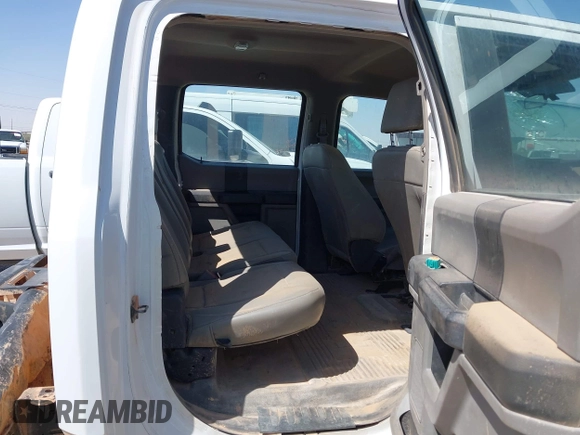 2019 Ford Super Duty F-250 SRW XL with VIN 1FD7W2B61KEF57849, listed as a IAAI auction lot 42026983 with 1 mi miles. Bid and sale history available at carsss.com. Image 8.