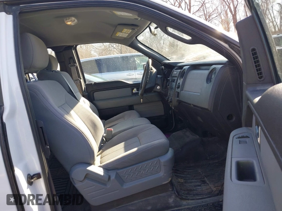 2014 Ford F-150 XL with VIN 1FTFX1EF8EKF40491, listed as a IAAI auction lot 41680476 with 179,117 mi miles. Bid and sale history available at carsss.com. Image 5.