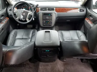 2010 GMC Yukon SLT with VIN 1GKUCCE08AR210740, listed as a Copart auction lot 44791115 with 218,744 mi miles and Salvage Title. Bid and sale history available at carsss.com. Image 8.