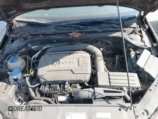 2014 Volkswagen Jetta SE with VIN 3VWD17AJ7EM385606, listed as a IAAI auction lot 42575046 with 86,889 mi miles and . Bid and sale history available at DreamBid. Image 10.