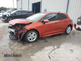2019 Toyota Corolla Hatchback SE with VIN JTNK4RBE6K3011690, listed as a Copart auction lot 52121565 with 103,668 mi miles and Non Repairable. Bid and sale history available at carsss.com. Image 1.