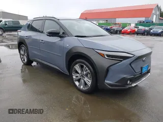 2023 Toyota bZ4X XLE z VIN JTMABABA5PA023899, wystawiony jako IAAI lot #42073835 z przebiegiem 12 685 mil mil oraz . Historia ofert i sprzedaży dostępna na DreamBid. Obrazek 1.