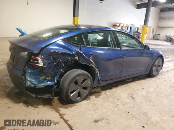 2022 Tesla Model 3 z VIN 5YJ3E1EA8NF369767, wystawiony jako Copart lot #59320655 z przebiegiem 103 069 mil mil oraz Czysty tytuł • Clean title. Historia ofert i sprzedaży dostępna na DreamBid. Obrazek 3.