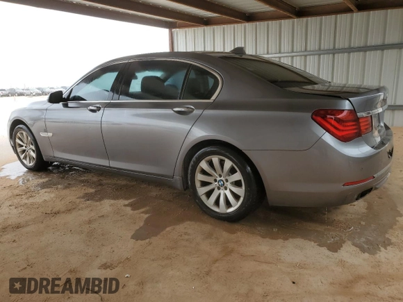 2014 BMW 7 Series 740Li with VIN WBAYE4C54ED138138, listed as a Copart auction lot 76510474 with 139,253 mi miles and Clean Title. Bid and sale history available at carsss.com. Image 2.