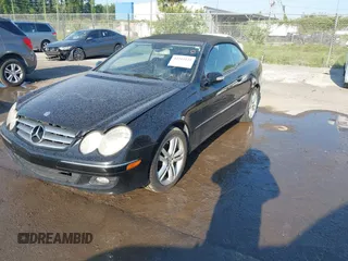 2006 Mercedes-Benz CLK 350 z VIN WDBTK56G36T066444, wystawiony jako IAAI lot #42313122 z przebiegiem 169 867 mil mil oraz . Historia ofert i sprzedaży dostępna na DreamBid. Obrazek 2.