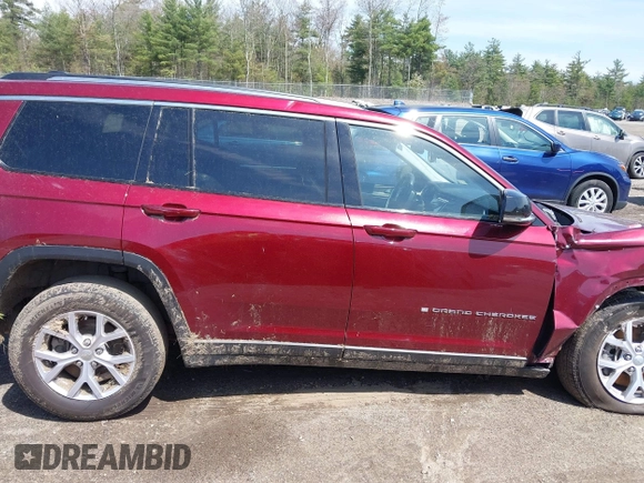 2022 Jeep Grand Cherokee Limited z VIN 1C4RJKBG3N8627259, wystawiony jako IAAI lot #42172872 z przebiegiem 31 822 mil mil oraz . Historia ofert i sprzedaży dostępna na DreamBid. Obrazek 14.