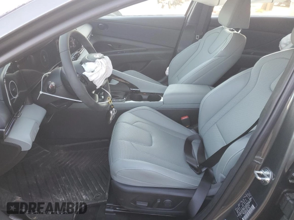 2024 Hyundai Elantra Limited z VIN KMHLN4DJ7RU102759, wystawiony jako Copart lot #42094845 z przebiegiem 1 008 mil mil oraz Szkoda całkowita • Salvage title. Historia ofert i sprzedaży dostępna na DreamBid. Obrazek 7.