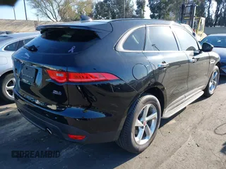 2017 Jaguar F-Pace 35t Premium z VIN SADCJ2BV7HA893051, wystawiony jako IAAI lot #41841534 z przebiegiem 67 615 mil mil oraz . Historia ofert i sprzedaży dostępna na DreamBid. Obrazek 4.