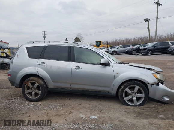 2007 Mitsubishi Outlander XLS with VIN JA4MT41X47U001032, listed as a IAAI auction lot 41185020 with 176,971 mi miles. Bid and sale history available at carsss.com. Image 13.