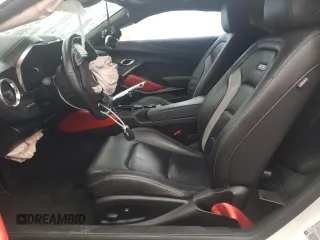 2021 Chevrolet Camaro 2SS z VIN 1G1FH1R70M0102938, wystawiony jako Copart lot #78745944 z przebiegiem 19 366 mil mil oraz Szkoda całkowita • Salvage title. Historia ofert i sprzedaży dostępna na DreamBid. Obrazek 7.