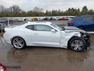 2016 Chevrolet Camaro 2LT with VIN 1G1FD1RS6G0160573, listed as a IAAI auction lot 41722891 with 4 mi miles. Bid and sale history available at carsss.com. Image 13.