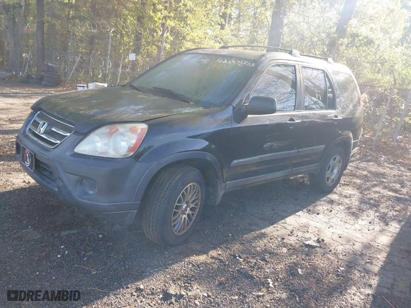 2006 Honda CR-V LX with VIN SHSRD68516U400389, listed as a IAAI auction lot 42005508 with 209,822 mi miles. Bid and sale history available at carsss.com. Image 2.