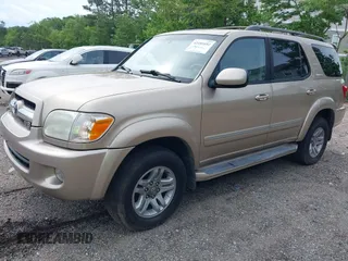 2005 Toyota Sequoia Limited with VIN 5TDBT48A35S234156, listed as a IAAI auction lot 42181692 with 270,131 mi miles and . Bid and sale history available at DreamBid. Image 2.