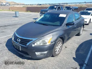 2013 Nissan Altima S with VIN 1N4AL3AP1DN419031, listed as a IAAI auction lot 42127791 with 129,254 mi miles and . Bid and sale history available at DreamBid. Image 2.