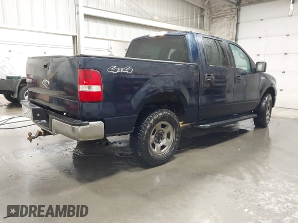 2005 Ford F-150 XLT with VIN 1FTPW14505FA67257, listed as a IAAI auction lot 41778749 with 194,373 mi miles. Bid and sale history available at carsss.com. Image 4.