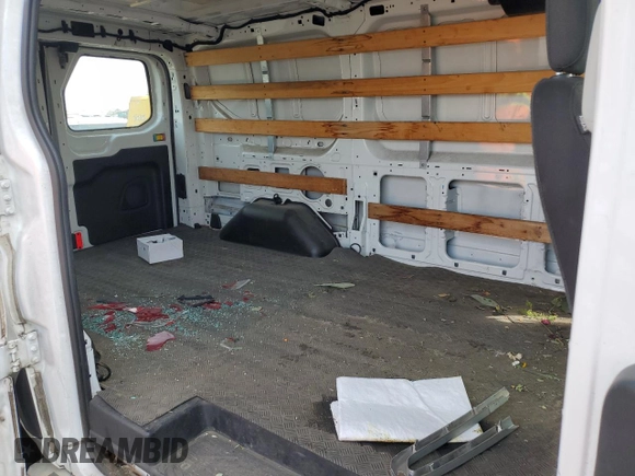 2019 Ford Transit z VIN 1FTYR1ZM9KKA42517, wystawiony jako Copart lot #47355825 z przebiegiem Nie podano mil oraz Szkoda całkowita • Salvage title. Historia ofert i sprzedaży dostępna na DreamBid. Obrazek 11.