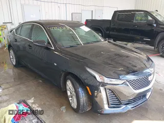 2022 Cadillac CT5 Luxury z VIN 1G6DX5RK0N0135813, wystawiony jako IAAI lot #41983083 z przebiegiem Nie podano mil oraz . Historia ofert i sprzedaży dostępna na DreamBid. Obrazek 1.