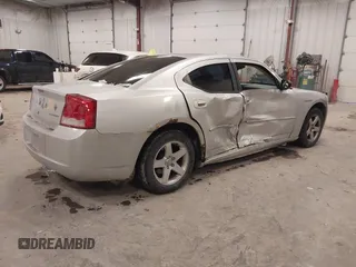 2009 Dodge Charger SE with VIN 2B3KA43V19H609614, listed as a IAAI auction lot 41515678 with 195,787 mi miles. Bid and sale history available at carsss.com. Image 4.
