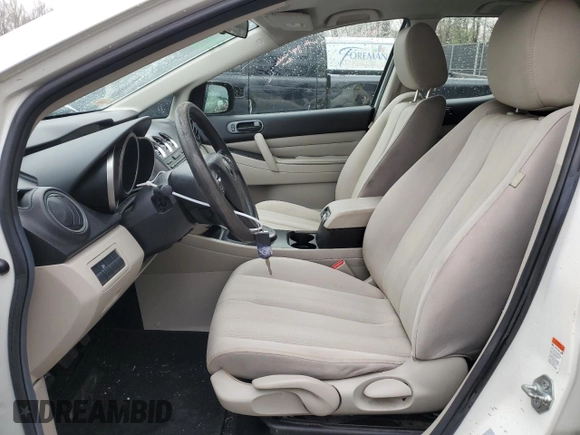 2011 Mazda CX-7 i SV z VIN JM3ER2A51B0380347, wystawiony jako Copart lot #50992345 z przebiegiem 141 713 mil mil oraz Nie do naprawy • Non repairable. Historia ofert i sprzedaży dostępna na DreamBid. Obrazek 7.