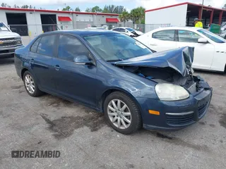 2010 Volkswagen Jetta SEL z VIN 3VWRX7AJ4AM155780, wystawiony jako IAAI lot #42670291 z przebiegiem 146 409 mil mil oraz . Historia ofert i sprzedaży dostępna na DreamBid. Obrazek 1.