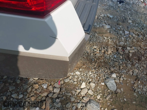2013 Ford Expedition XLT с VIN 1FMJU1H5XDEF02260, выставлен на аукционе IAAI как лот 42467056 с пробегом 192 201 миль миль и . История ставок и продаж доступна на DreamBid. Изображение 20.