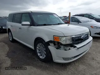 2010 Ford Flex SEL z VIN 2FMGK5CC9ABA99232, wystawiony jako IAAI lot #41850492 z przebiegiem 235 576 mil mil oraz . Historia ofert i sprzedaży dostępna na DreamBid. Obrazek 1.