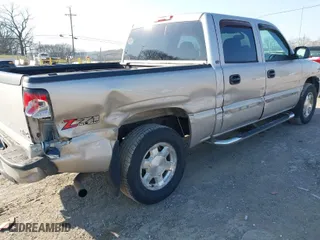 2006 GMC Sierra 1500 SLT with VIN 2GTEK13T461170127, listed as a IAAI auction lot 41791842 with 287,016 mi miles. Bid and sale history available at carsss.com. Image 6.
