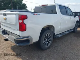 2021 Chevrolet Silverado 1500 LT with VIN 3GCUYDED3MG362676, listed as a IAAI auction lot 42123503 with 59,452 mi miles and . Bid and sale history available at DreamBid. Image 4.