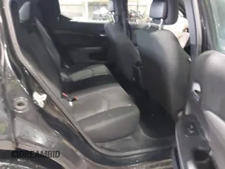 2014 Dodge Avenger SE z VIN 1C3CDZABXEN110977, wystawiony jako IAAI lot #41954638 z przebiegiem 206 912 mil mil oraz . Historia ofert i sprzedaży dostępna na DreamBid. Obrazek 8.