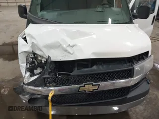 2014 Chevrolet Express Passenger LT with VIN 1GAZG1FG9E1127529, listed as a IAAI auction lot 42151349 with 192,333 mi miles and . Bid and sale history available at DreamBid. Image 10.