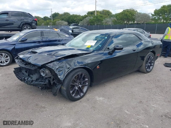 2022 Dodge Challenger R/T Scat Pack with VIN 2C3CDZFJ7NH151317, listed as a IAAI auction lot 41561424 with 29,611 mi miles. Bid and sale history available at carsss.com. Image 2.