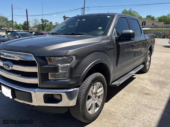 2016 Ford F-150 XLT with VIN 1FTEW1EF0GKF95759, listed as a Copart auction lot 52368575 with 68,701 mi miles and Clean Title. Bid and sale history available at carsss.com. Image 2.