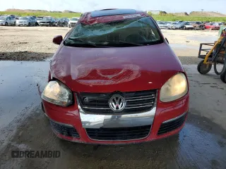 2009 Volkswagen Jetta SE z VIN 3VWRM71K49M150351, wystawiony jako Copart lot #63278195 z przebiegiem 157 248 mil mil oraz Szkoda całkowita • Salvage title. Historia ofert i sprzedaży dostępna na DreamBid. Obrazek 5.