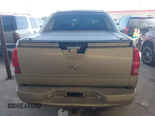 2005 Cadillac Escalade EXT with VIN 3GYEK62N55G191729, listed as a IAAI auction lot 41980605 with 224,349 mi miles. Bid and sale history available at carsss.com. Image 13.
