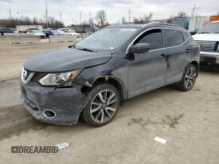 2017 Nissan Rogue SV with VIN JN1BJ1CR2HW135045, listed as a Copart auction lot 45205655 with 118,240 mi miles and Salvage title. Bid and sale history available at DreamBid. Image 1.