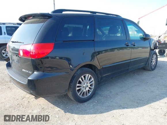 2010 Toyota Sienna XLE z VIN 5TDYK4CC4AS310757, wystawiony jako IAAI lot #42496526 z przebiegiem 238 468 mil mil oraz . Historia ofert i sprzedaży dostępna na DreamBid. Obrazek 4.
