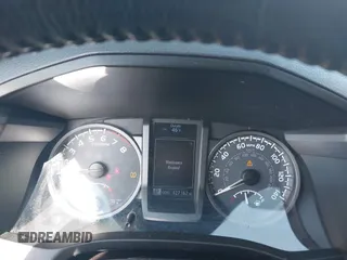 2016 Toyota Tacoma SR with VIN 5TFCZ5AN1GX017336, listed as a IAAI auction lot 41542111 with 127,162 mi miles. Bid and sale history available at carsss.com. Image 7.