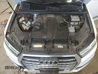 2019 Audi Q7 Premium Plus with VIN WA1LAAF77KD006744, listed as a Copart auction lot 57523385 with 118,543 mi miles and Salvage title. Bid and sale history available at DreamBid. Image 12.